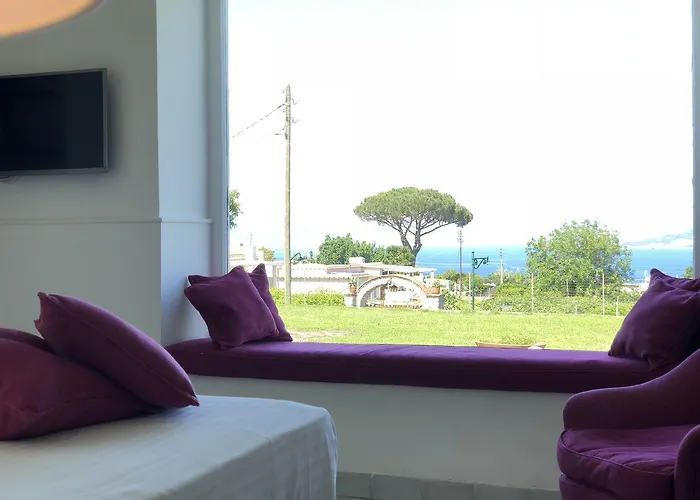 Marunnella Affittacamere 3*